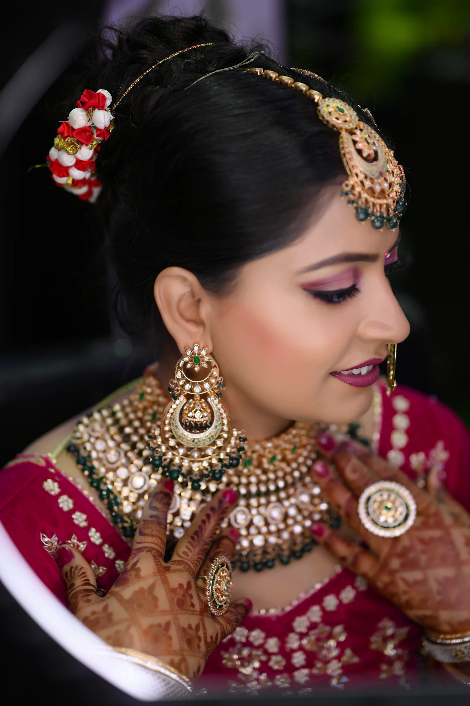Maang tikka and soft glam