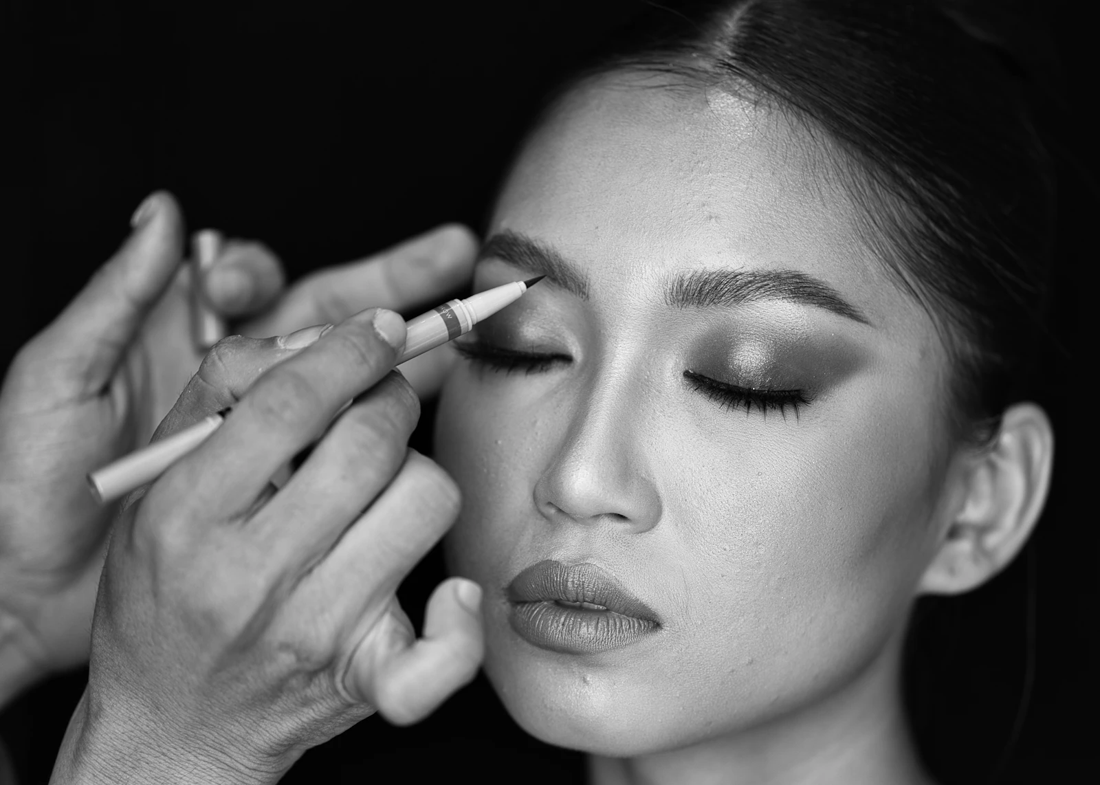 Liner in black and white